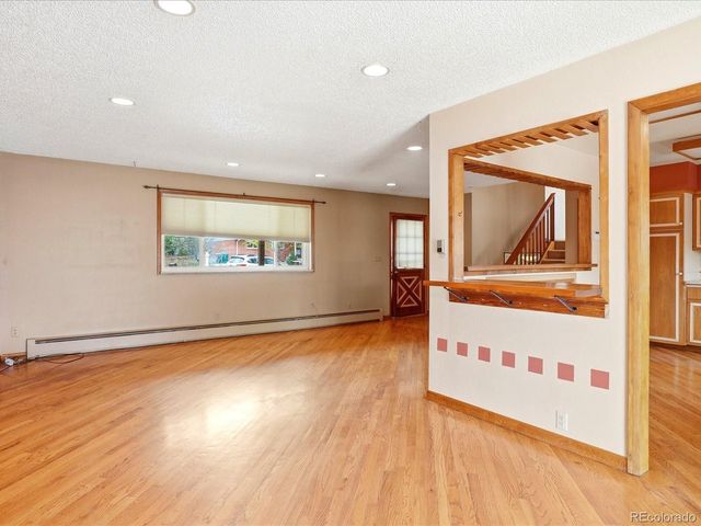 344 Gray St, Lakewood, CO 80226