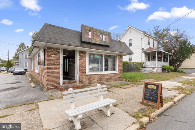631 N BROAD ST, Woodbury, NJ 08096