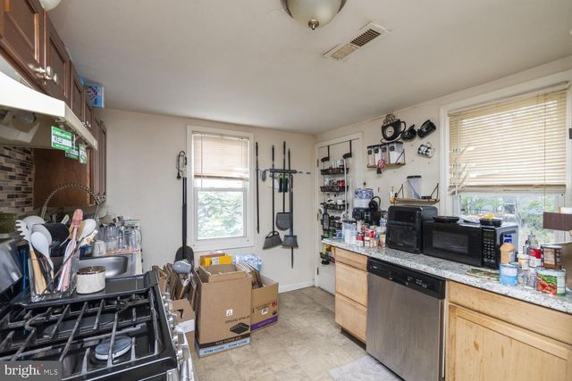 631 N BROAD ST, Woodbury, NJ 08096
