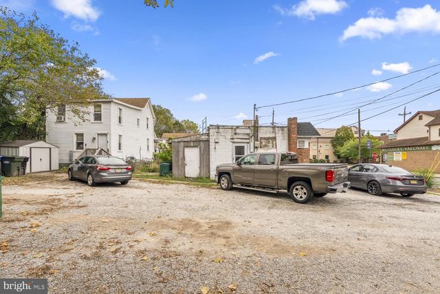 631 N BROAD ST, Woodbury, NJ 08096