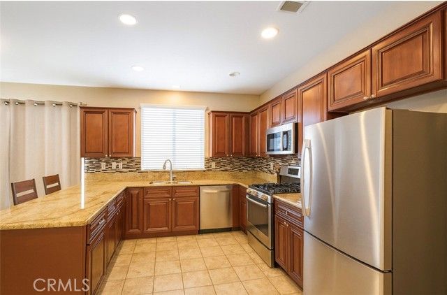 13674 Buena Vista, Hesperia, CA 92344