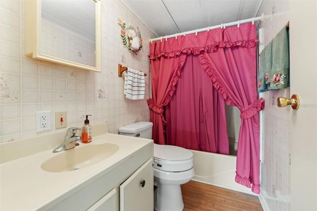 8013 EASTERN CIRCLE DRIVE, Brooksville, FL 34613