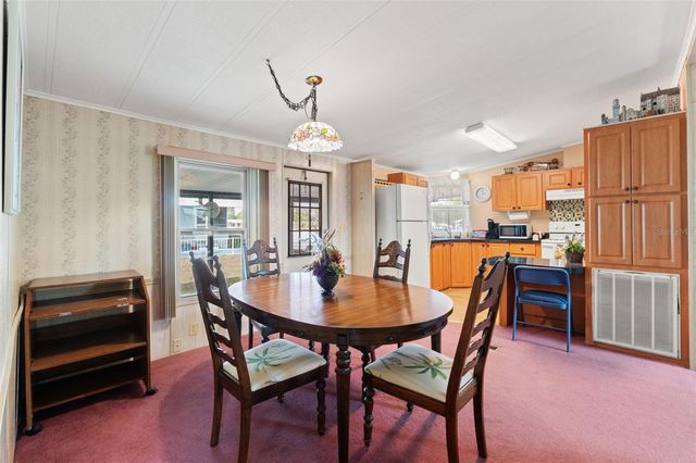 8013 EASTERN CIRCLE DRIVE, Brooksville, FL 34613