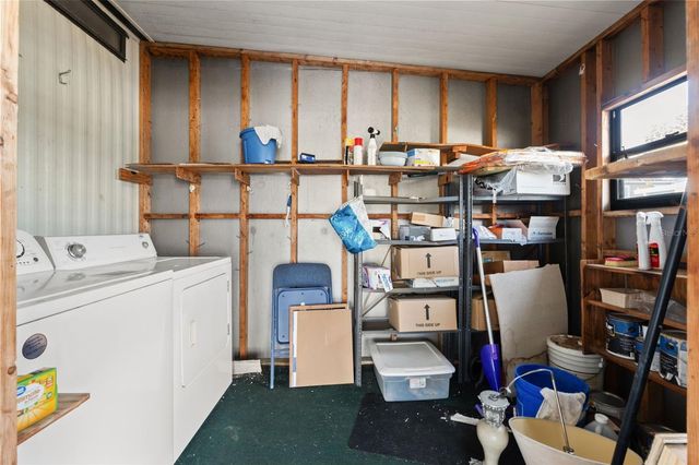 8013 EASTERN CIRCLE DRIVE, Brooksville, FL 34613