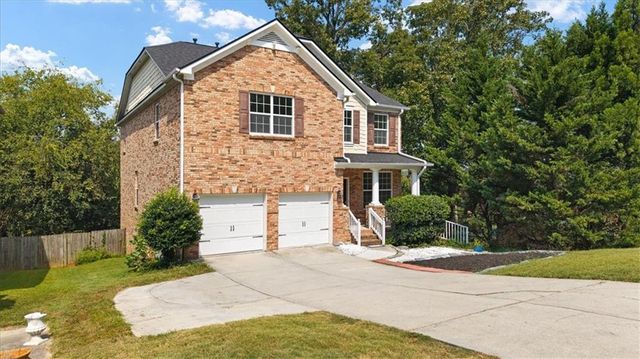 6018 Oakdale SE Road, Mableton, GA 30126