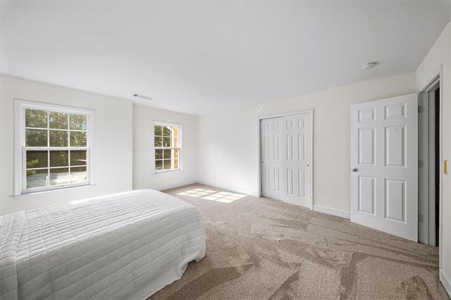 6018 Oakdale SE Road, Mableton, GA 30126