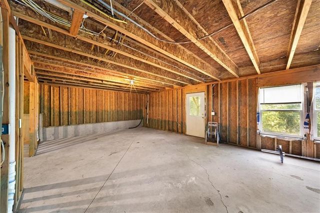 6018 Oakdale SE Road, Mableton, GA 30126
