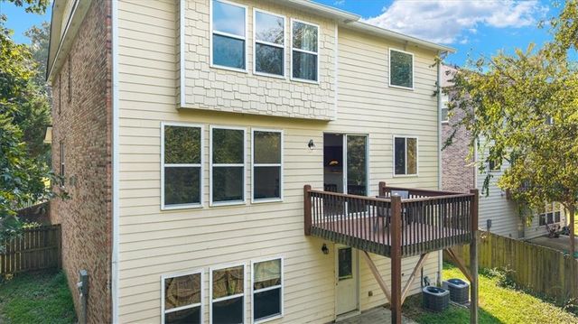 6018 Oakdale SE Road, Mableton, GA 30126