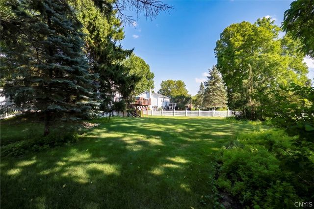 3833 East Street, Skaneateles, NY 13152