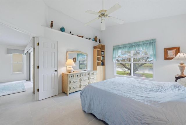 733 HARRINGTON LAKE DRIVE N 25, Venice, FL 34293