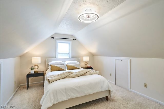 4340 W 189th Street, Cleveland, OH 44135