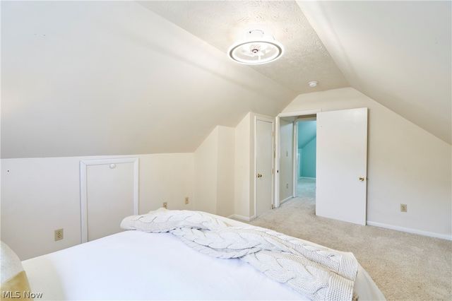4340 W 189th Street, Cleveland, OH 44135