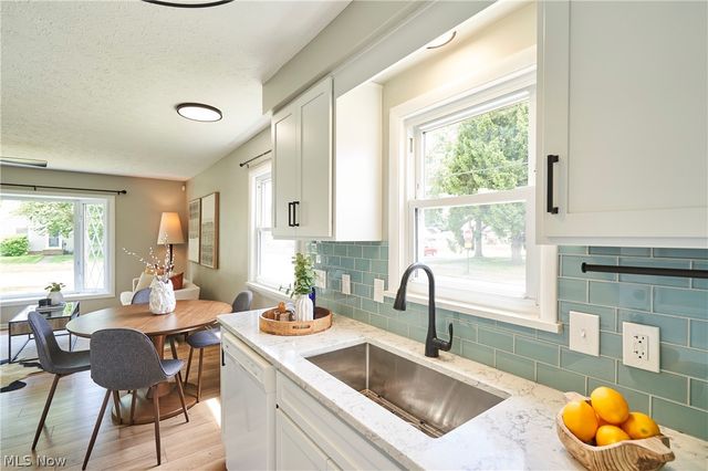 4340 W 189th Street, Cleveland, OH 44135