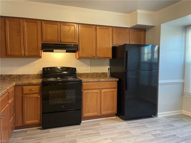 5507 Professor CT, Virginia Beach, VA 23462