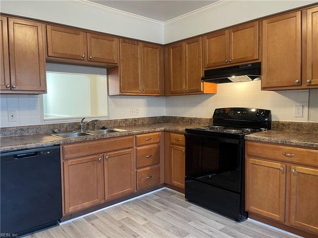 5507 Professor CT, Virginia Beach, VA 23462