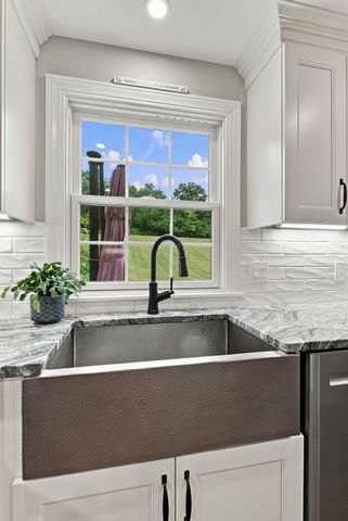 207 French Farm Rd, North Andover, MA 01845