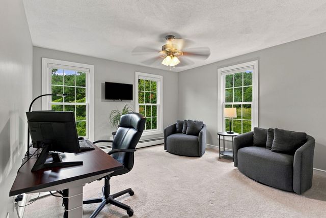 207 French Farm Rd, North Andover, MA 01845