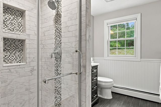 207 French Farm Rd, North Andover, MA 01845