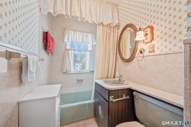 49 Dewberry Road, Waterbury, CT 06705