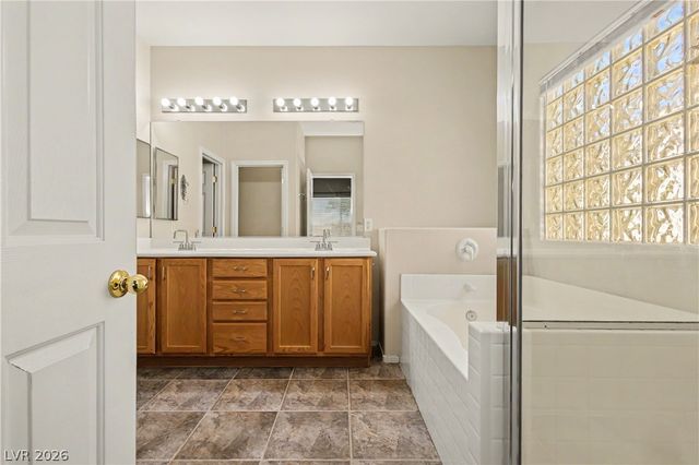 3608 Australian Cloud Drive, Las Vegas, NV 89135