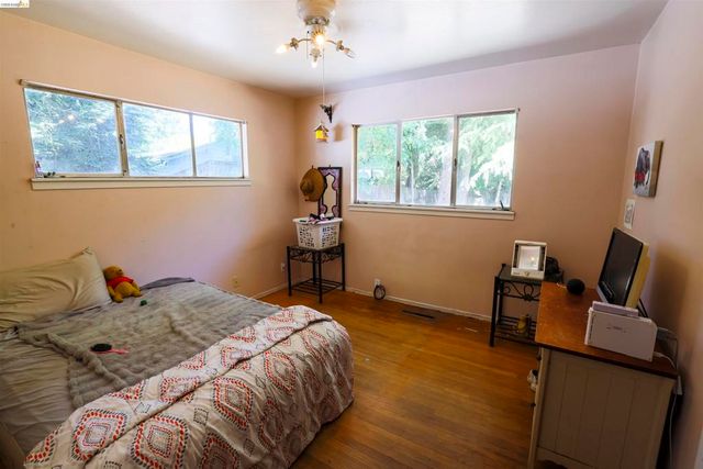 5039 Alhambra Valley Rd, Martinez, CA 94553
