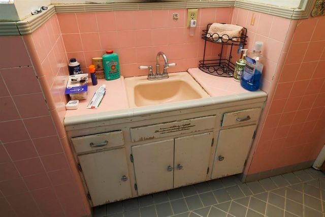 5039 Alhambra Valley Rd, Martinez, CA 94553
