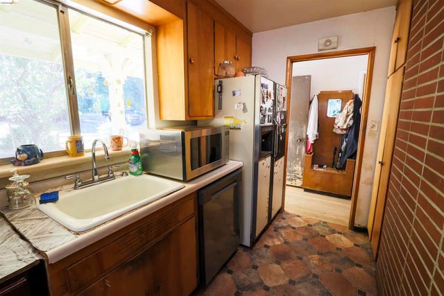 5039 Alhambra Valley Rd, Martinez, CA 94553