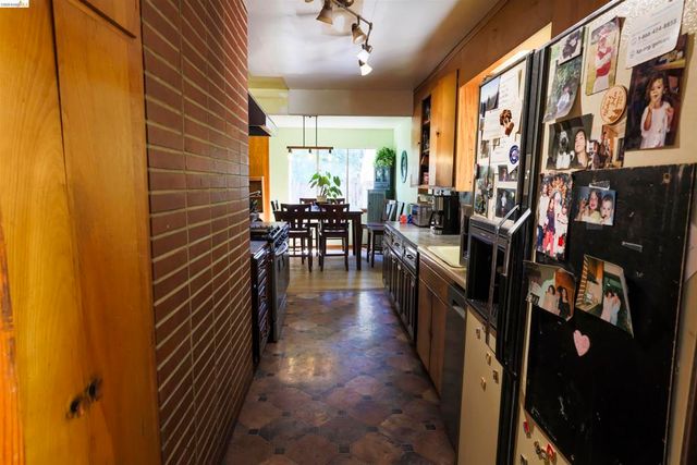 5039 Alhambra Valley Rd, Martinez, CA 94553
