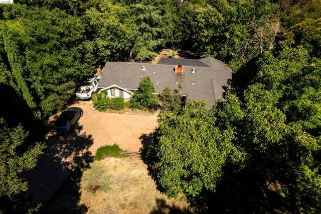 5039 Alhambra Valley Rd, Martinez, CA 94553