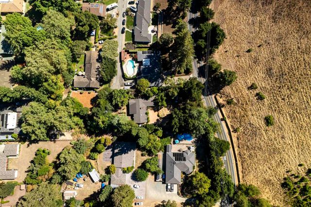 5039 Alhambra Valley Rd, Martinez, CA 94553