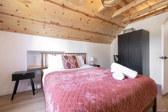 615 Chipmunk Lane, Big Bear, CA 92315