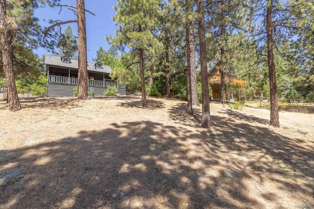 615 Chipmunk Lane, Big Bear, CA 92315