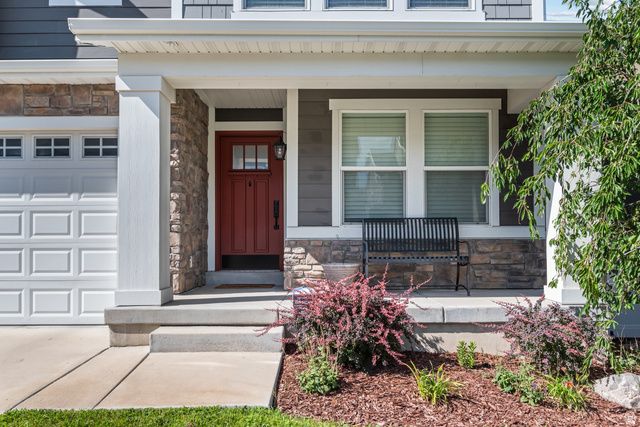 4904 W YELLOW TOPAZ DR, Herriman, UT 84096
