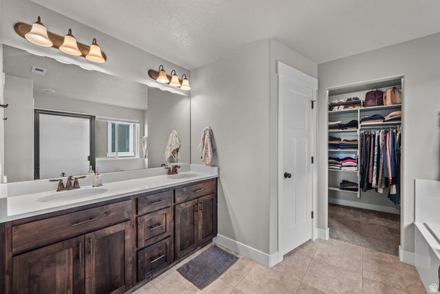 4904 W YELLOW TOPAZ DR, Herriman, UT 84096