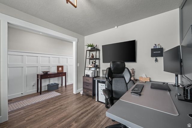 4904 W YELLOW TOPAZ DR, Herriman, UT 84096