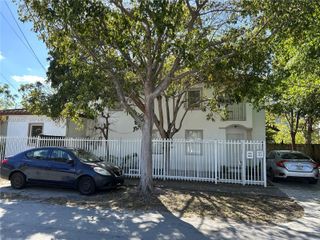 3810 SW 29th St 3810, Miami, FL 33134