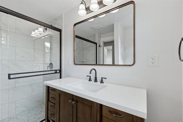 2300 NW 20th Street, Oklahoma City, OK 73107