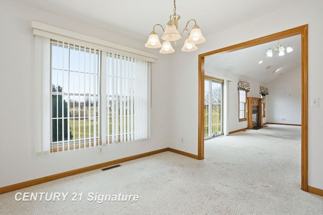 1215 Kennely Road, Saginaw, MI 48609