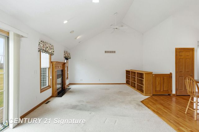 1215 Kennely Road, Saginaw, MI 48609