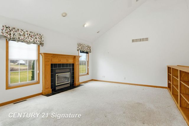 1215 Kennely Road, Saginaw, MI 48609