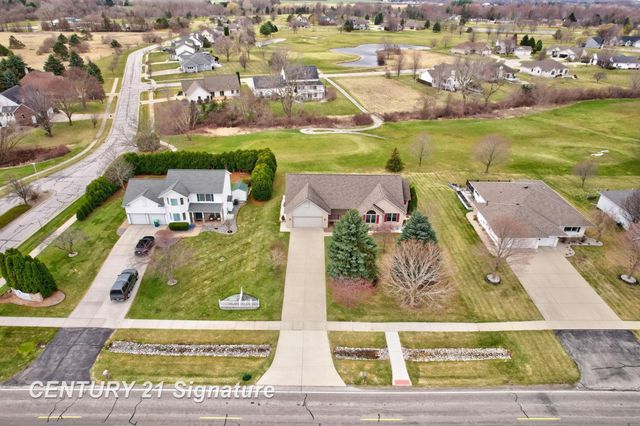 1215 Kennely Road, Saginaw, MI 48609