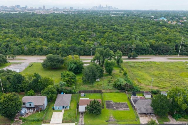 0 Reed Road, Houston, TX 77051