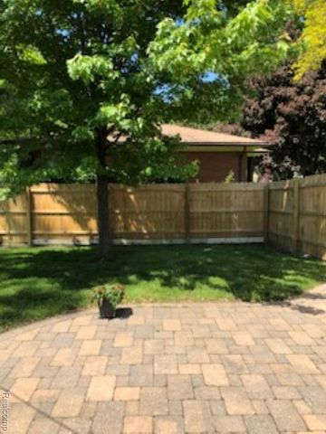 16931 Edwards Avenue, Southfield, MI 48076