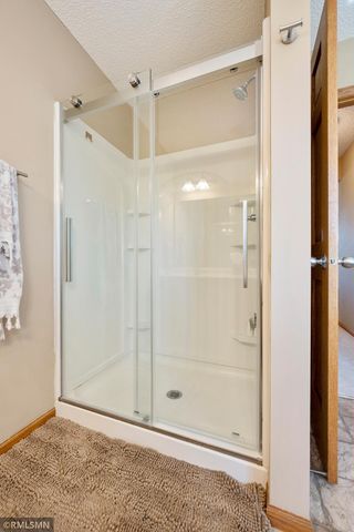1774 Fox Run, Shakopee, MN 55379