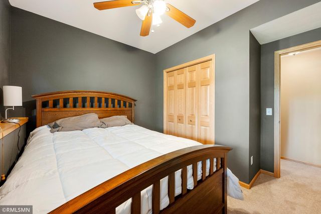 1774 Fox Run, Shakopee, MN 55379