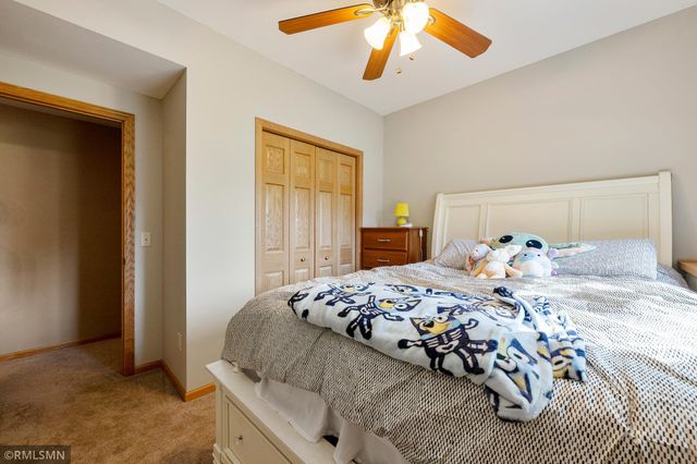 1774 Fox Run, Shakopee, MN 55379