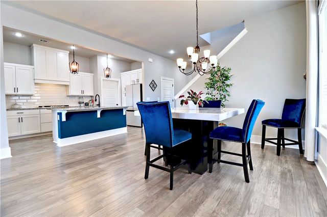 1431 Cave Stream Drive, Cave Springs, AR 72718