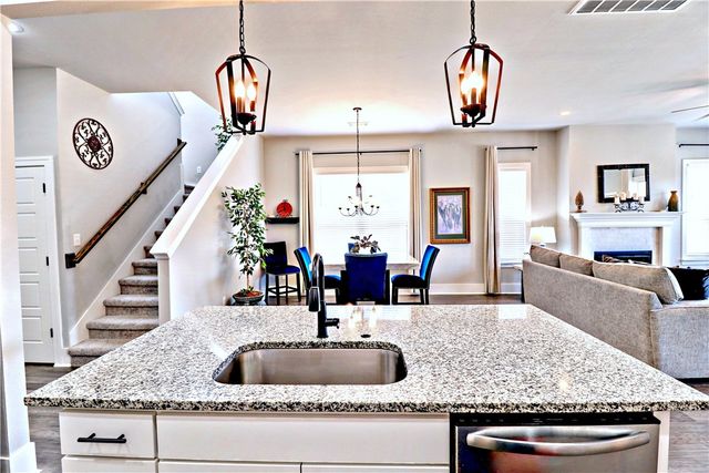 1431 Cave Stream Drive, Cave Springs, AR 72718
