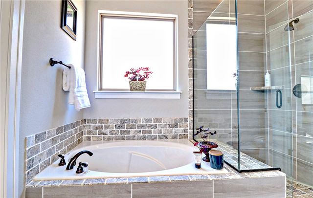 1431 Cave Stream Drive, Cave Springs, AR 72718