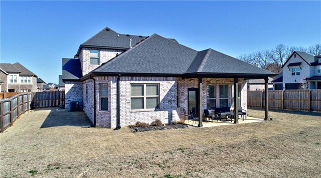 1431 Cave Stream Drive, Cave Springs, AR 72718
